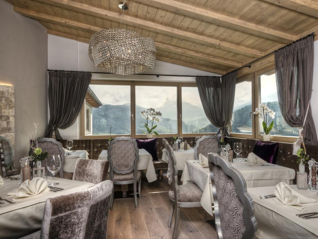 Hotel Gnollhof Кьюза Экстерьер фото